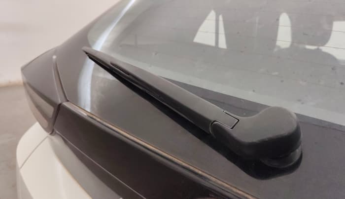 2022 Tata ALTROZ XZA, Petrol, Automatic, 36,252 km, Rear Wiper