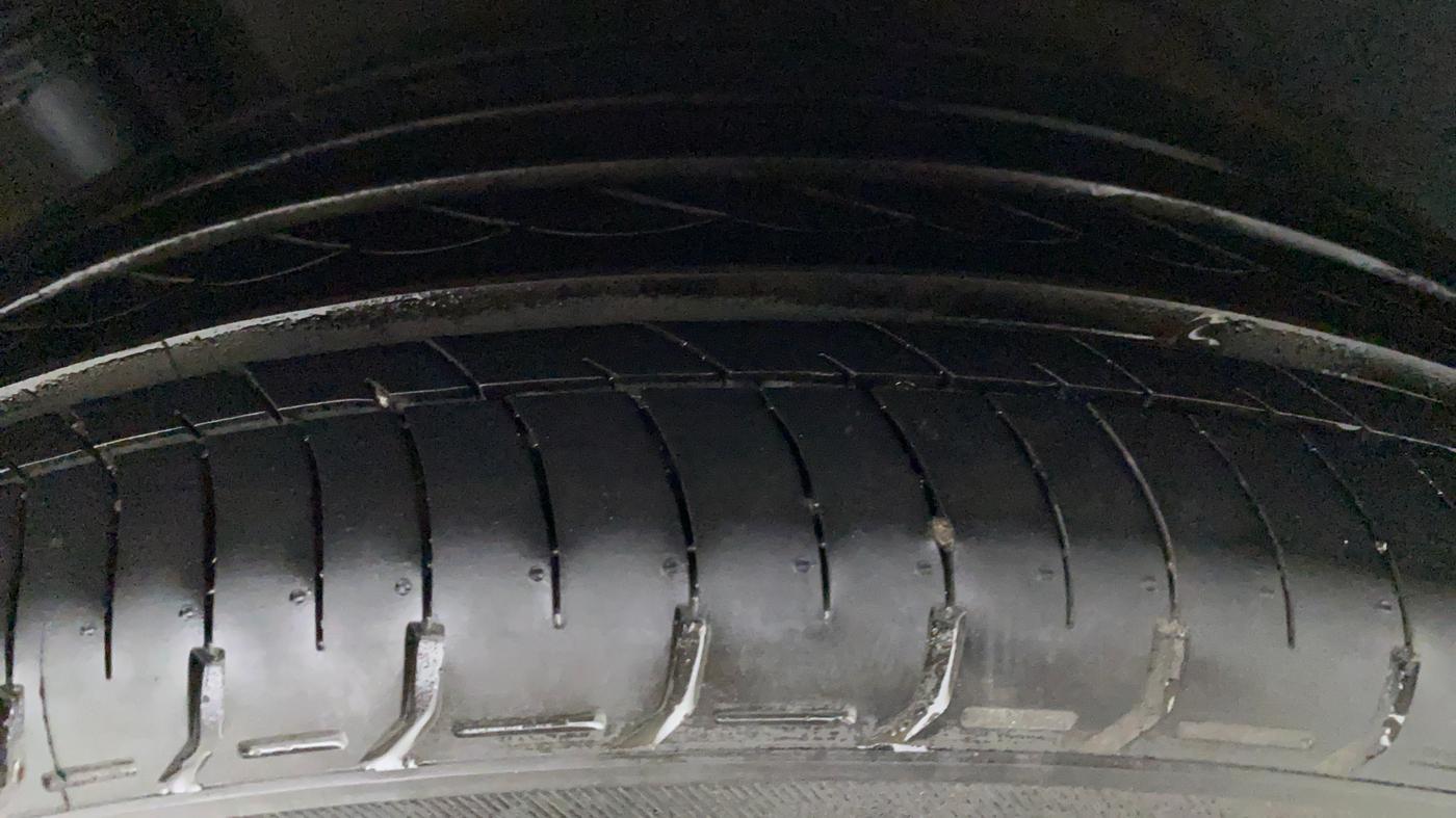 2019 Honda Civic ZX CVT PETROL, Petrol, Automatic, 38,088 km, Left Rear Tyre Tread