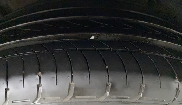2019 Honda Civic ZX CVT PETROL, Petrol, Automatic, 38,088 km, Right Front Tyre Tread