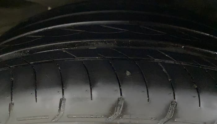 2019 Honda Civic ZX CVT PETROL, Petrol, Automatic, 38,088 km, Left Front Tyre Tread