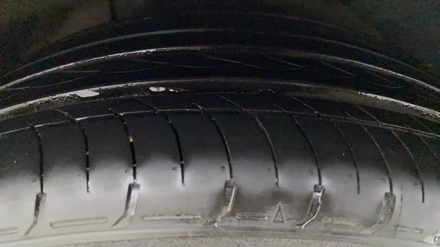 2019 Honda Civic ZX CVT PETROL, Petrol, Automatic, 38,088 km, Right Rear Tyre Tread
