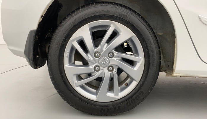2021 Honda Jazz 1.2 ZX MT, Petrol, Manual, 8,851 km, Right Rear Wheel