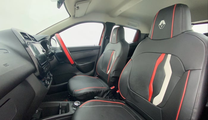 2022 Renault Kwid 1.0 RXT AT, Petrol, Automatic, 2,371 km, Right Side Front Door Cabin