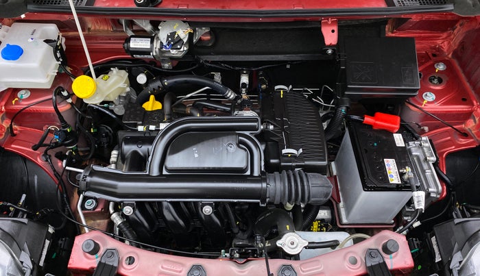 2022 Renault Kwid 1.0 RXT AT, Petrol, Automatic, 2,371 km, Open Bonet