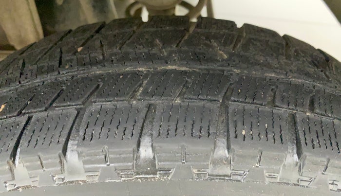 2019 Maruti Alto LXI CNG, CNG, Manual, 52,777 km, Left Rear Tyre Tread
