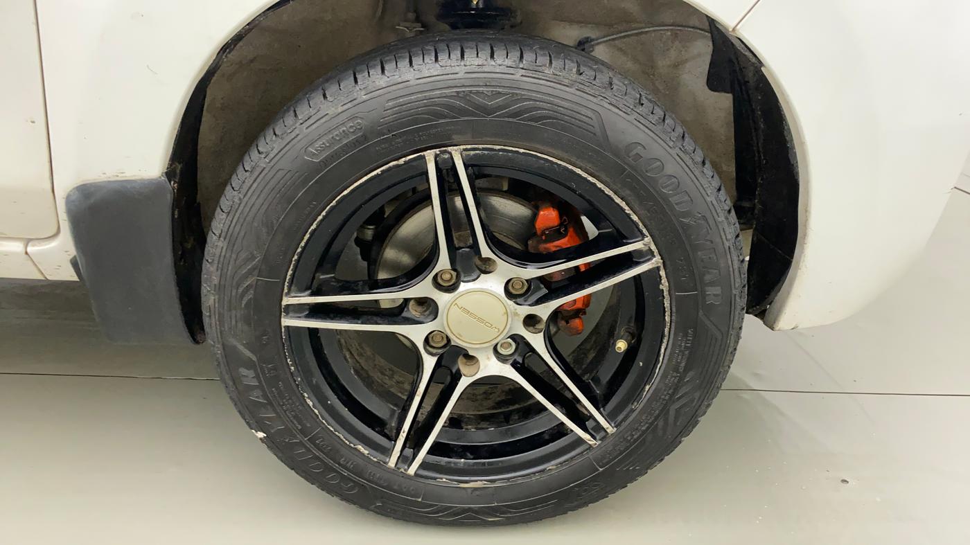 2019 Maruti Alto LXI CNG, CNG, Manual, 52,777 km, Right Front Wheel