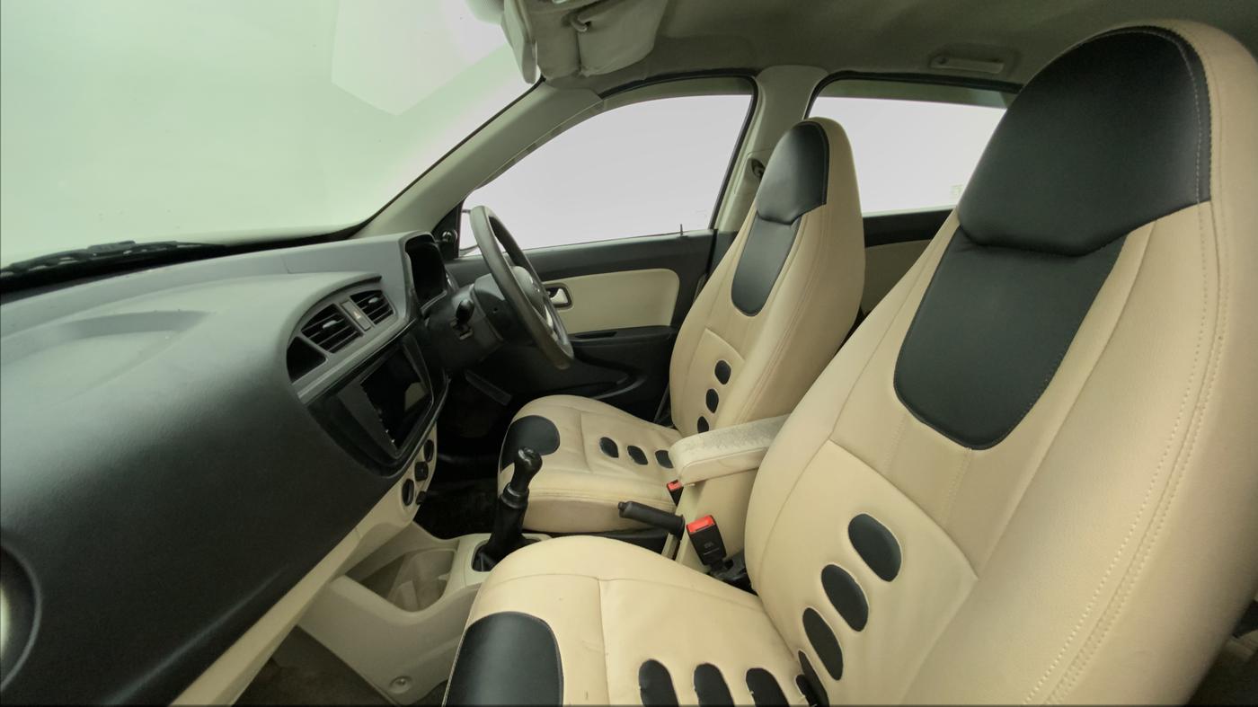 2019 Maruti Alto LXI CNG, CNG, Manual, 52,777 km, Right Side Front Door Cabin