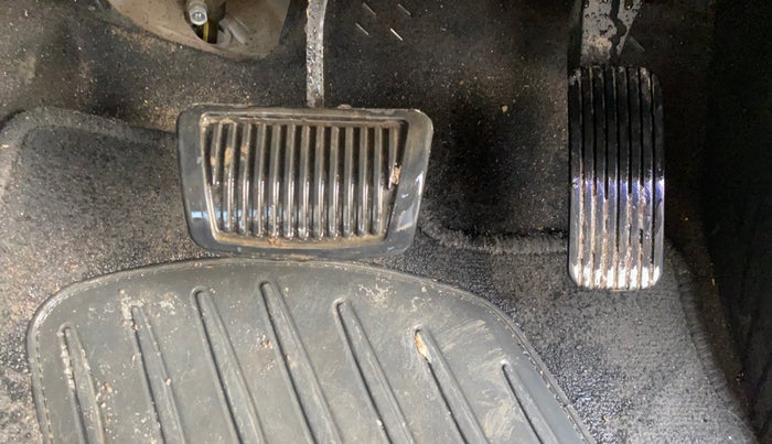 2017 Hyundai Verna 1.6 VTVT SX (O) AT, Petrol, Automatic, 43,429 km, Pedals