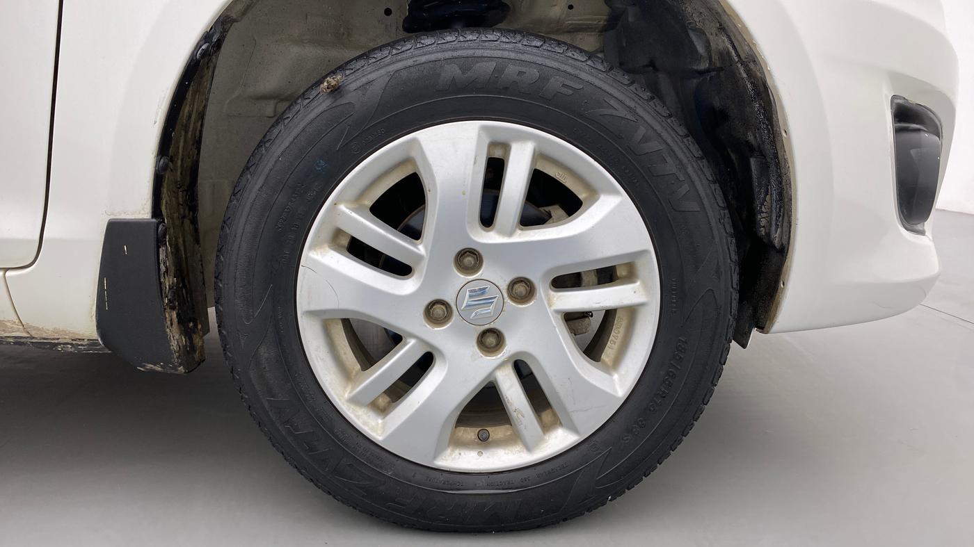 2012 Maruti Swift Dzire ZXI 1.2 BS IV, Petrol, Manual, 31,710 km, Right Front Wheel