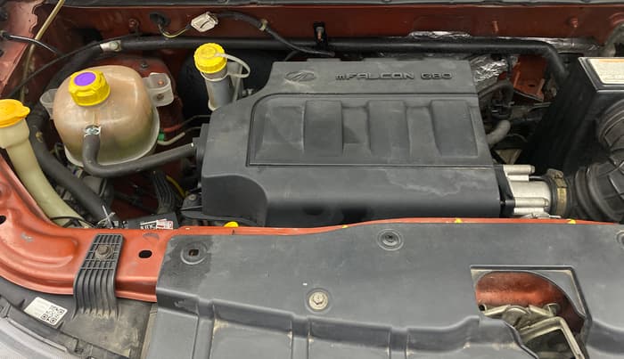 2016 Mahindra Kuv100 K4 5 STR, Petrol, Manual, 46,728 km, Engine View - Right