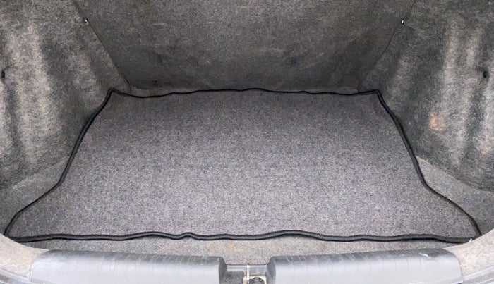 2014 Honda Amaze 1.2 VXMT I VTEC, Petrol, Manual, 36,725 km, Boot Inside