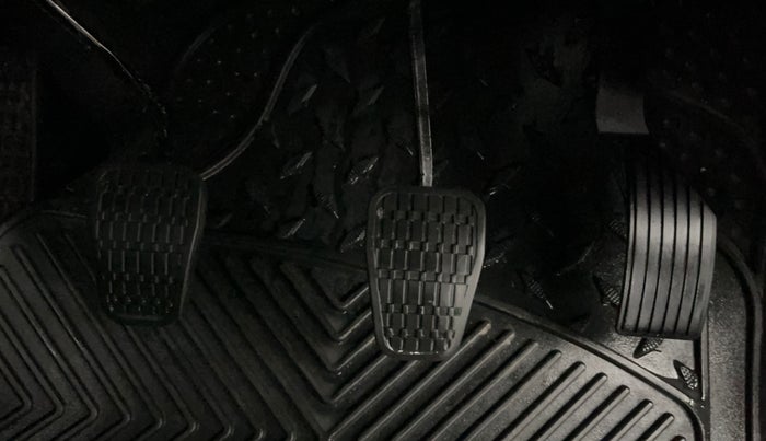 2023 Tata PUNCH ADVENTURE MT, Petrol, Manual, 25,670 km, Pedals