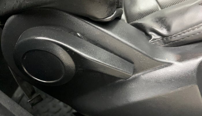 2023 Tata PUNCH ADVENTURE MT, Petrol, Manual, 25,670 km, Driver Side Adjustment Panel