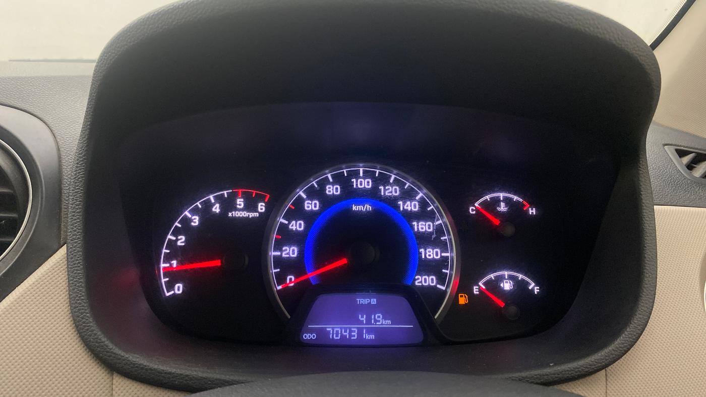 2014 Hyundai Grand i10 MAGNA 1.1 CRDI, Diesel, Manual, 70,389 km, Odometer Image