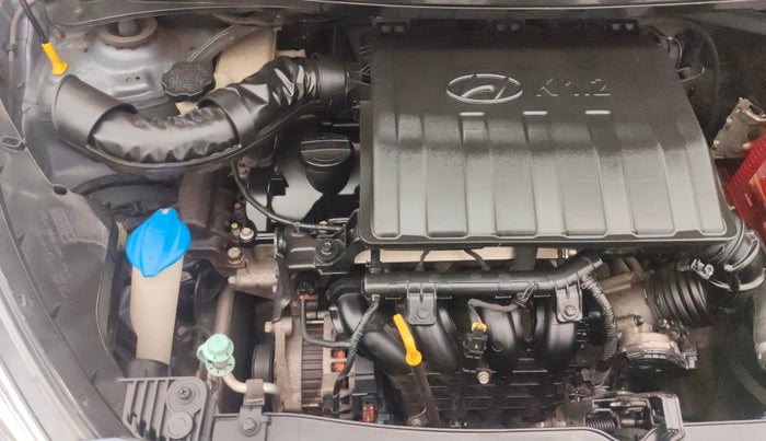 2016 Hyundai Xcent SX 1.2, Petrol, Manual, 72,243 km, Engine View - Right