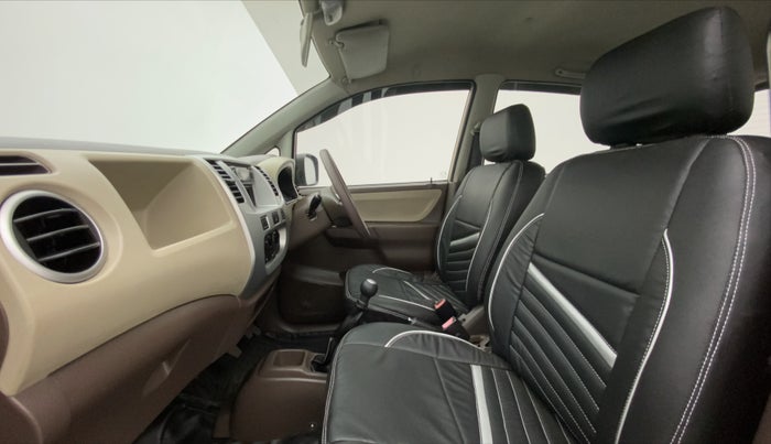 2010 Maruti Zen Estilo VXI, Petrol, Manual, 27,229 km, Right Side Front Door Cabin