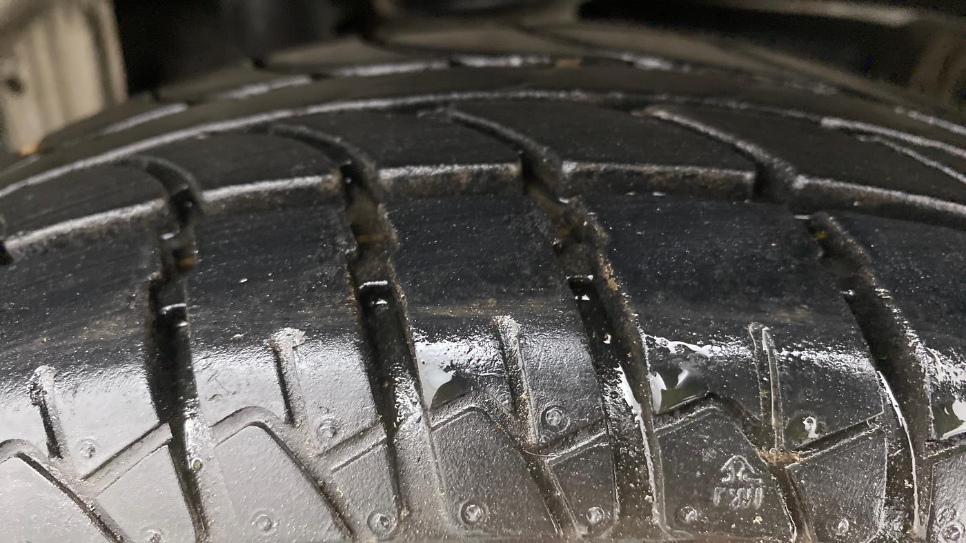 2010 Maruti Zen Estilo VXI, Petrol, Manual, 27,229 km, Left Rear Tyre Tread