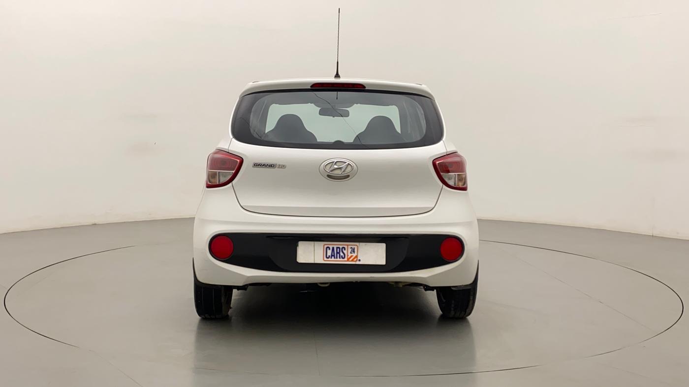 2018 Hyundai Grand i10 MAGNA 1.2 KAPPA VTVT, Petrol, Manual, 46,219 km, Back/Rear