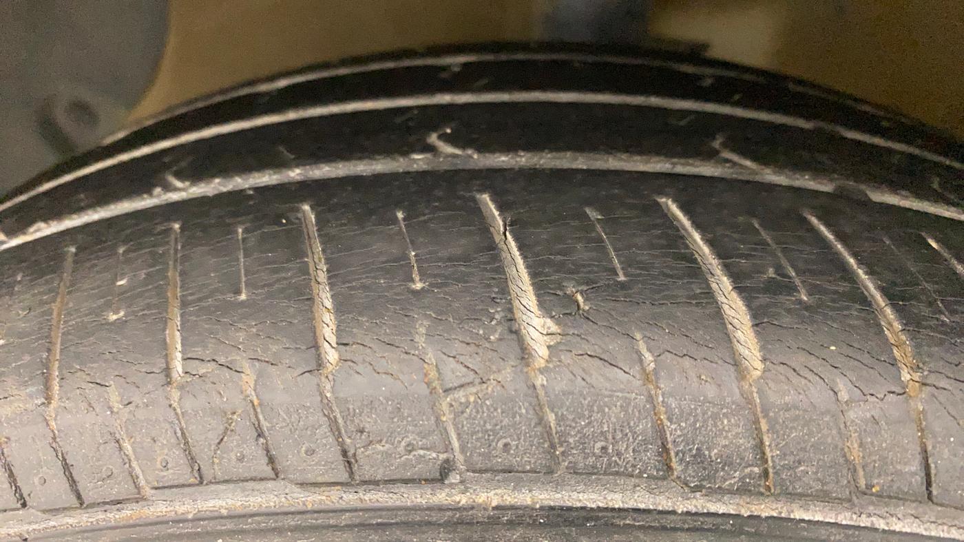 2018 Hyundai Grand i10 MAGNA 1.2 KAPPA VTVT, Petrol, Manual, 46,219 km, Left Front Tyre Tread