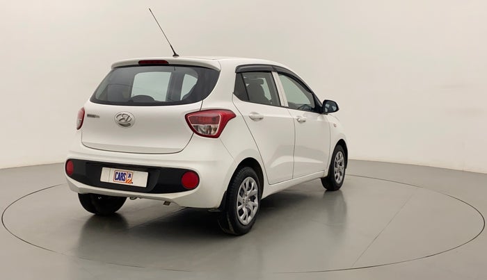 2018 Hyundai Grand i10 MAGNA 1.2 KAPPA VTVT, Petrol, Manual, 46,219 km, Right Back Diagonal