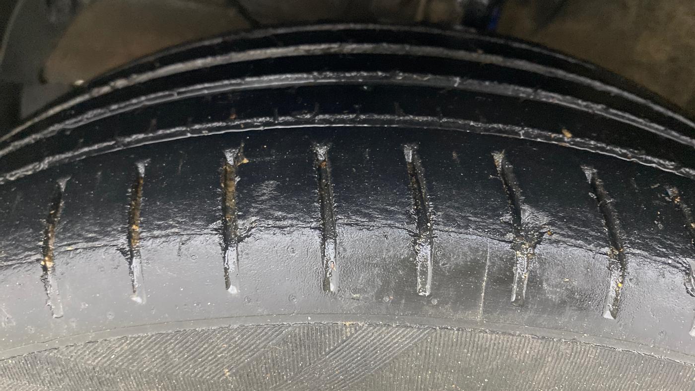 2019 Maruti Baleno ALPHA PETROL 1.2, Petrol, Manual, 59,005 km, Left Front Tyre Tread