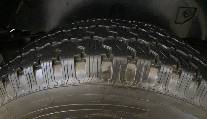 2022 Mahindra Thar LX D AT 4WD HT, Diesel, Automatic, 73,784 km, Right Rear Tyre Tread