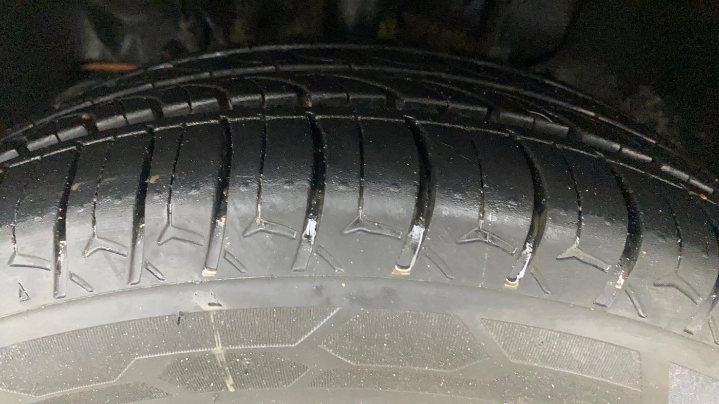 2019 Tata TIAGO NRG PETROL, Petrol, Manual, 28,954 km, Left Front Tyre Tread