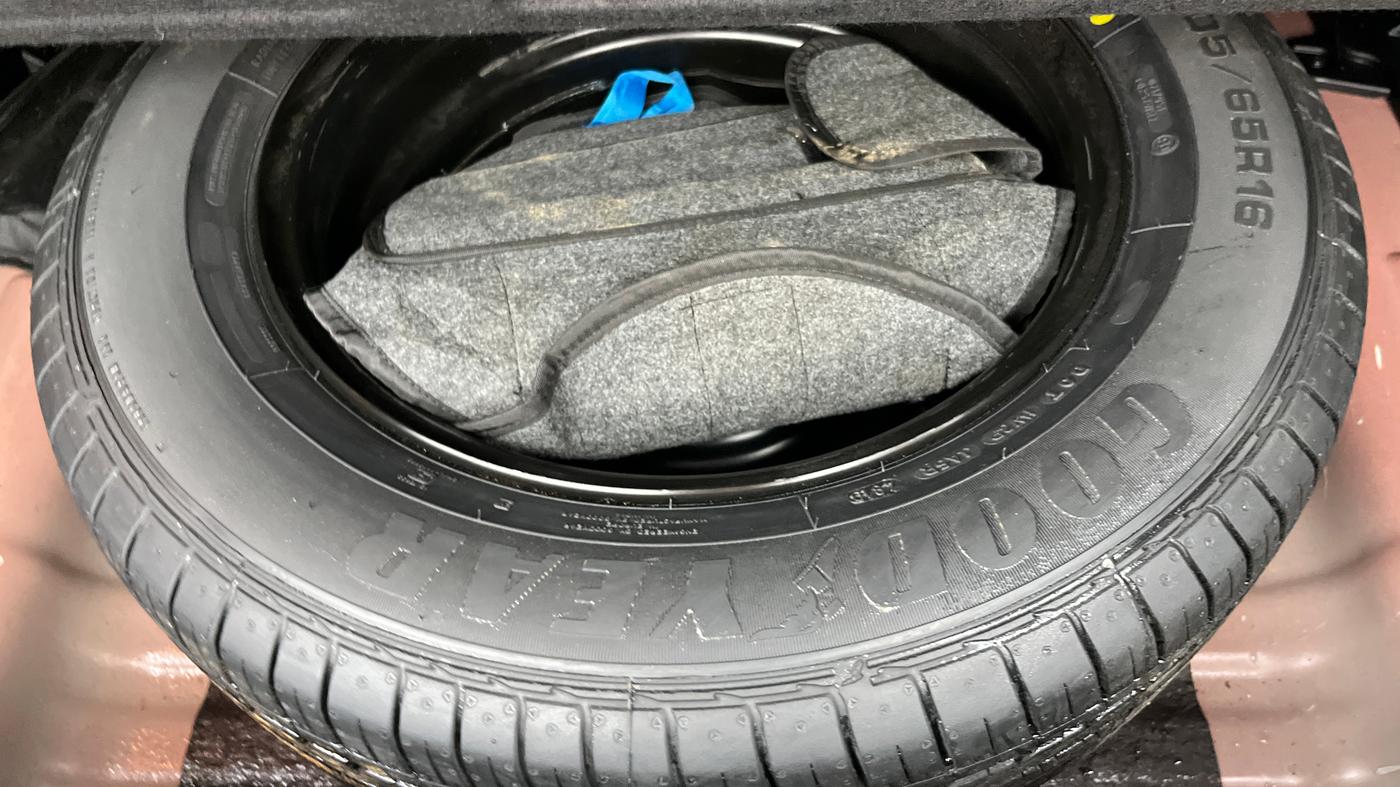 2019 KIA SELTOS HTK PLUS 1.5, Petrol, Manual, 48,264 km, Spare Tyre