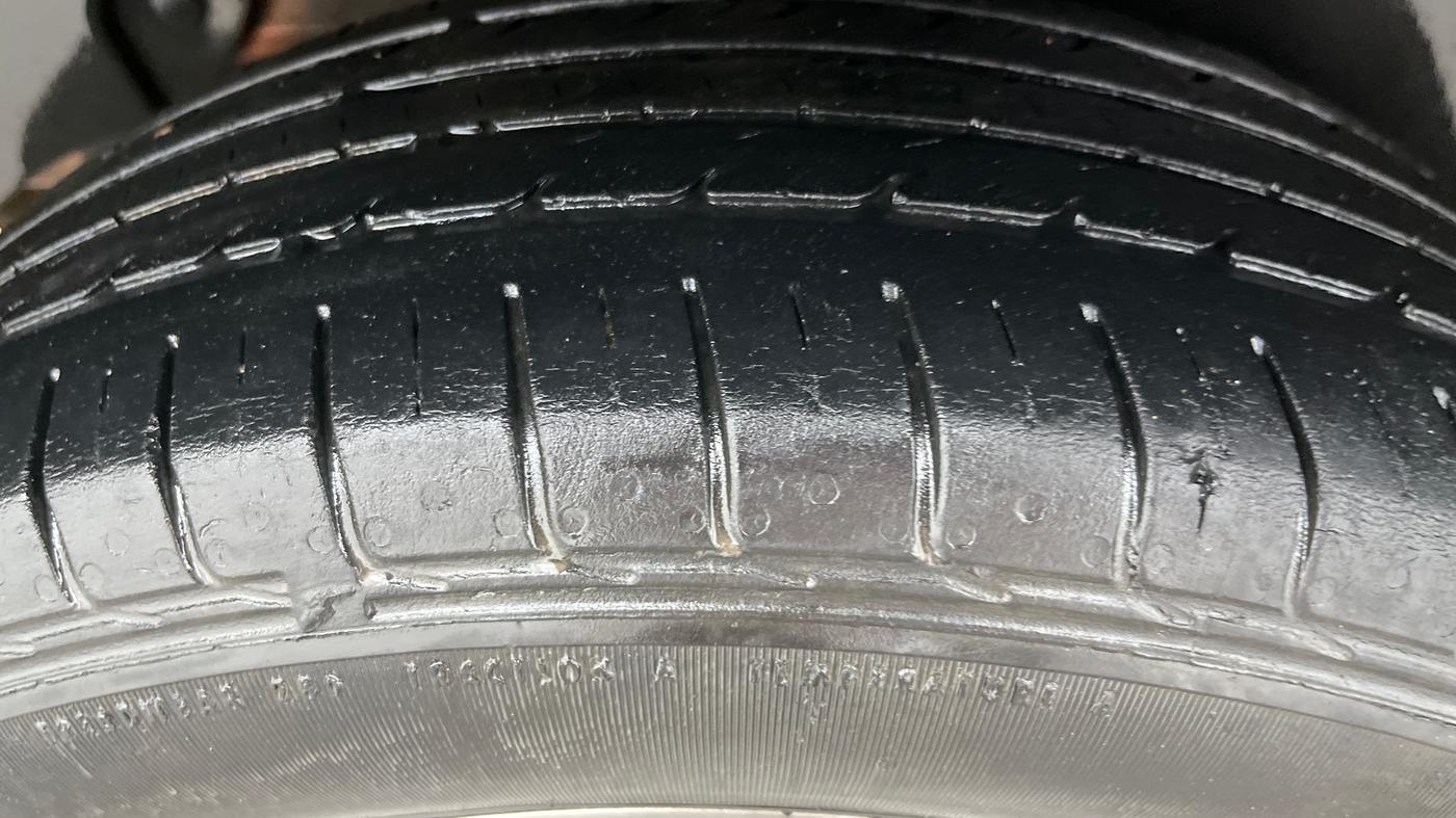 2019 KIA SELTOS HTK PLUS 1.5, Petrol, Manual, 48,264 km, Right Rear Tyre Tread