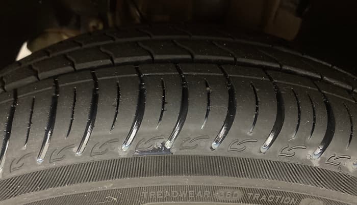 2017 Tata TIGOR XTA PETROL, Petrol, Automatic, 61,675 km, Left Front Tyre Tread