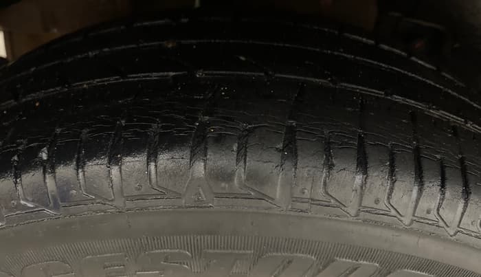 2017 Tata TIGOR XTA PETROL, Petrol, Automatic, 61,675 km, Right Rear Tyre Tread