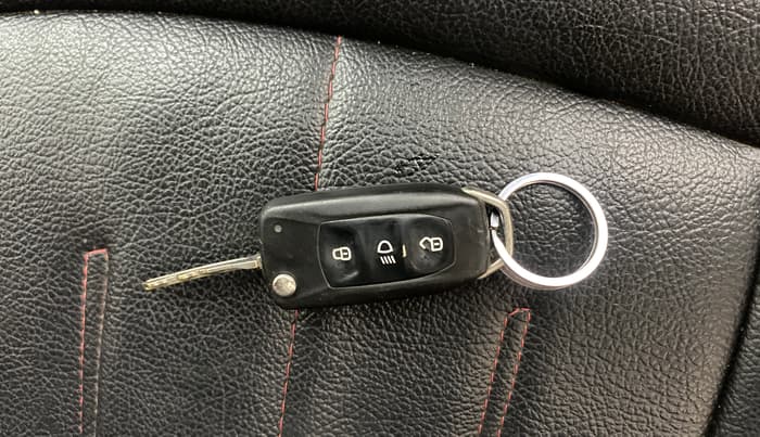 2017 Tata TIGOR XTA PETROL, Petrol, Automatic, 61,675 km, Key Close Up