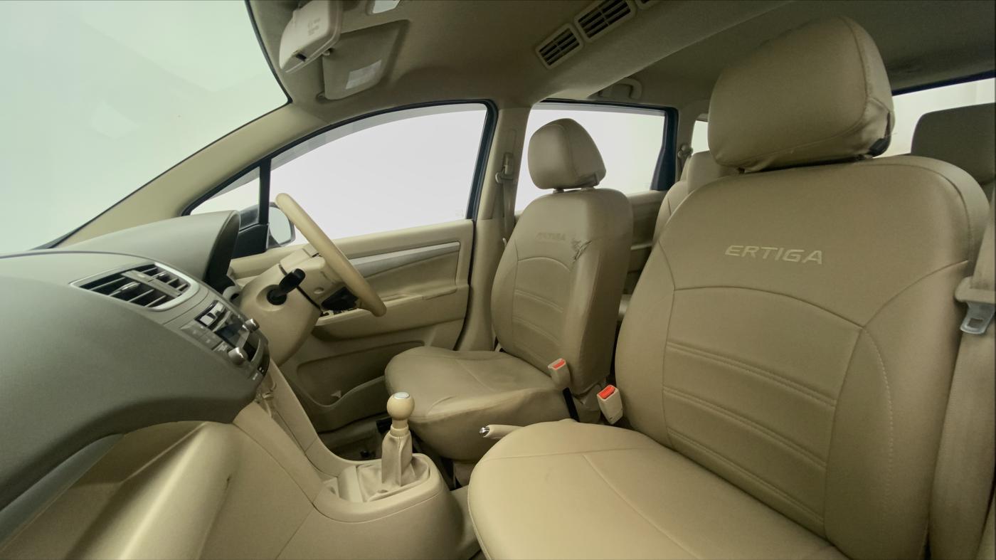 2016 Maruti Ertiga VDI SHVS, Diesel, Manual, 74,693 km, Right Side Front Door Cabin