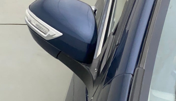 2016 Maruti Ertiga VDI SHVS, Diesel, Manual, 74,693 km, Right rear-view mirror - Folding motor not working