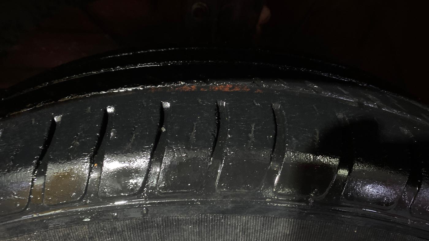 2020 Maruti Swift LXI, Petrol, Manual, 52,649 km, Left Front Tyre Tread