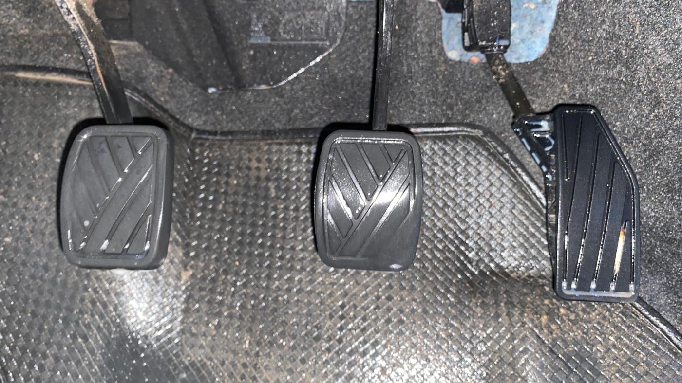 2020 Maruti Swift LXI, Petrol, Manual, 52,649 km, Pedals
