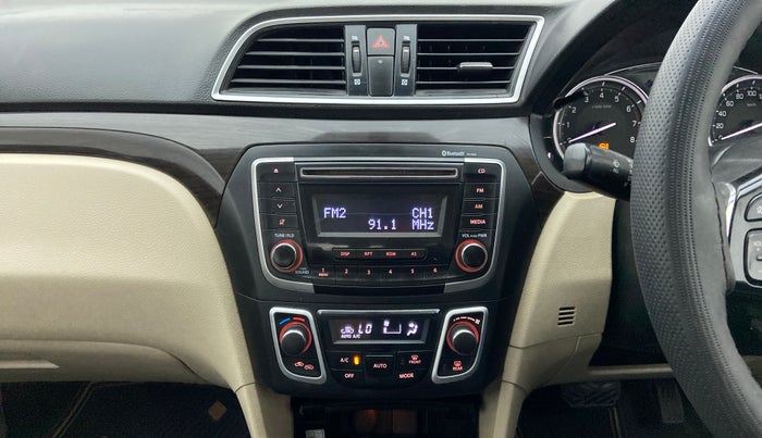 2017 Maruti Ciaz DELTA 1.4 AT PETROL, Petrol, Automatic, 70,698 km, Air Conditioner
