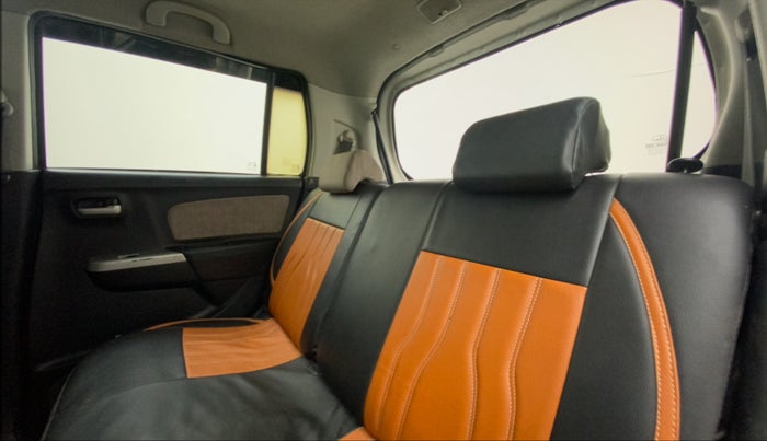 2015 Maruti Wagon R 1.0 VXI, Petrol, Manual, 84,642 km, Right Side Rear Door Cabin