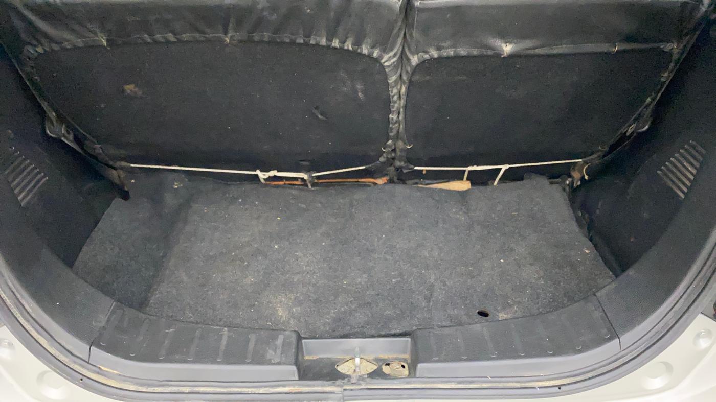 2015 Maruti Wagon R 1.0 VXI, Petrol, Manual, 84,642 km, Boot Inside