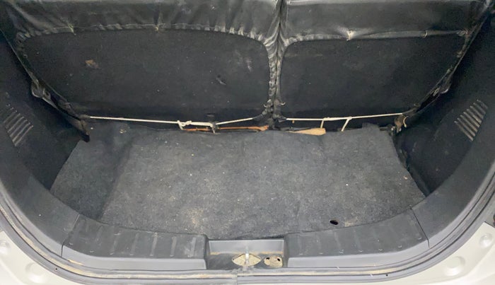 2015 Maruti Wagon R 1.0 VXI, Petrol, Manual, 84,642 km, Boot Inside
