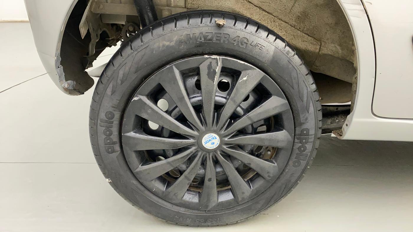 2015 Maruti Wagon R 1.0 VXI, Petrol, Manual, 84,642 km, Right Rear Wheel