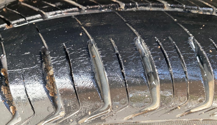 2020 Hyundai NEW I20 ASTA (O) 1.0 TURBO GDI DCT, Petrol, Automatic, 49,434 km, Left Front Tyre Tread