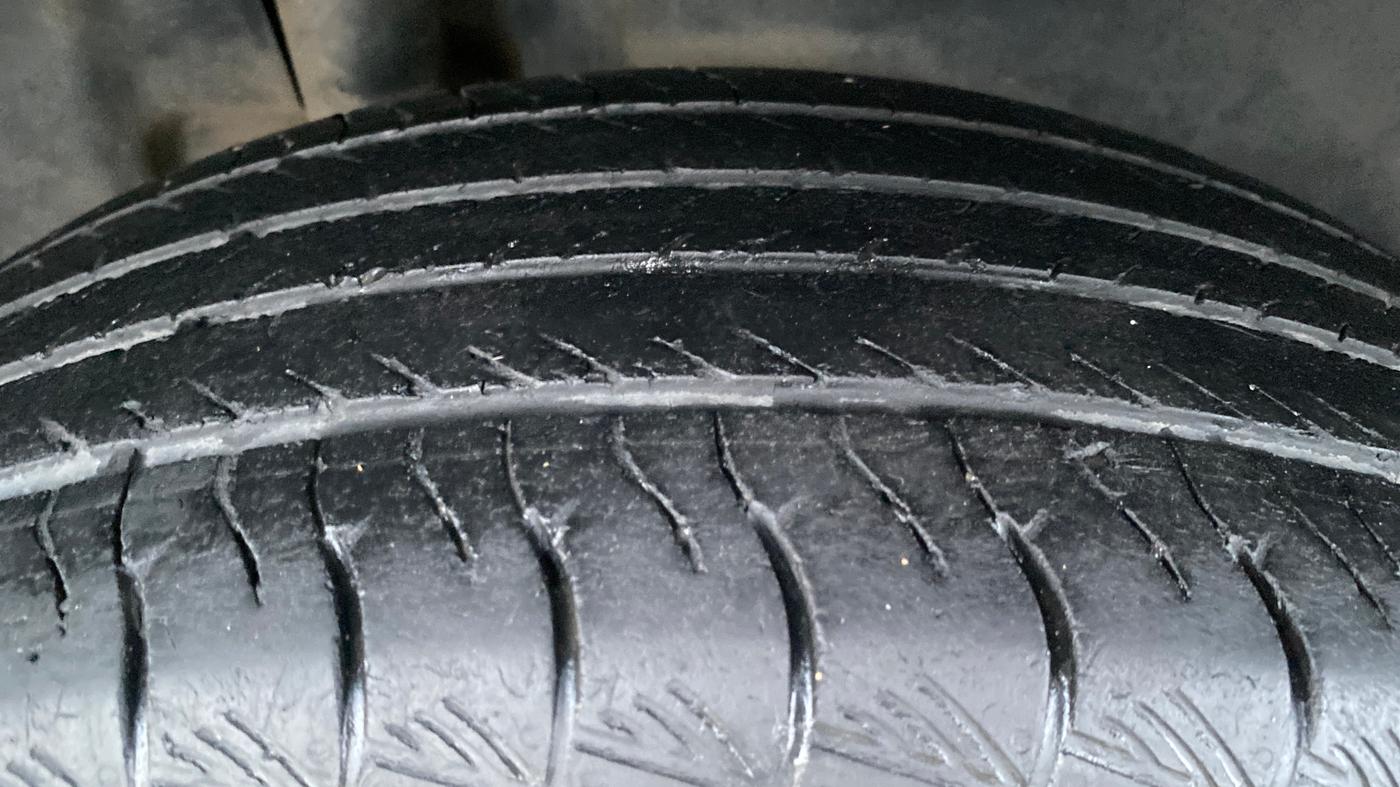 2024 Maruti Grand Vitara ZETA CNG, CNG, Manual, 96,171 km, Right Rear Tyre Tread