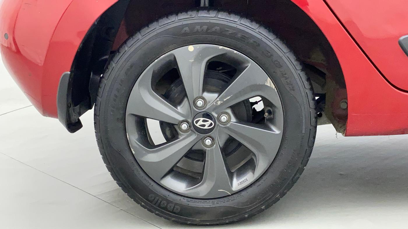 2018 Hyundai Grand i10 SPORTZ 1.2 KAPPA VTVT DUAL TONE, Petrol, Manual, 22,963 km, Right Rear Wheel