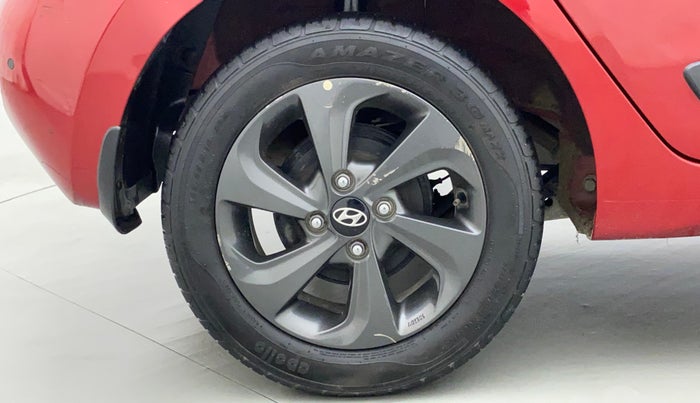 2018 Hyundai Grand i10 SPORTZ 1.2 KAPPA VTVT DUAL TONE, Petrol, Manual, 22,963 km, Right Rear Wheel