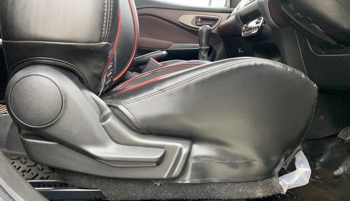 2023 Maruti FRONX DELTA PLUS 1.2MT, Petrol, Manual, 27,400 km, Driver Side Adjustment Panel