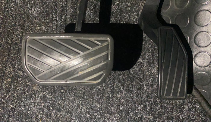 2014 Maruti Celerio VXI AMT, Petrol, Automatic, 1,05,227 km, Pedals