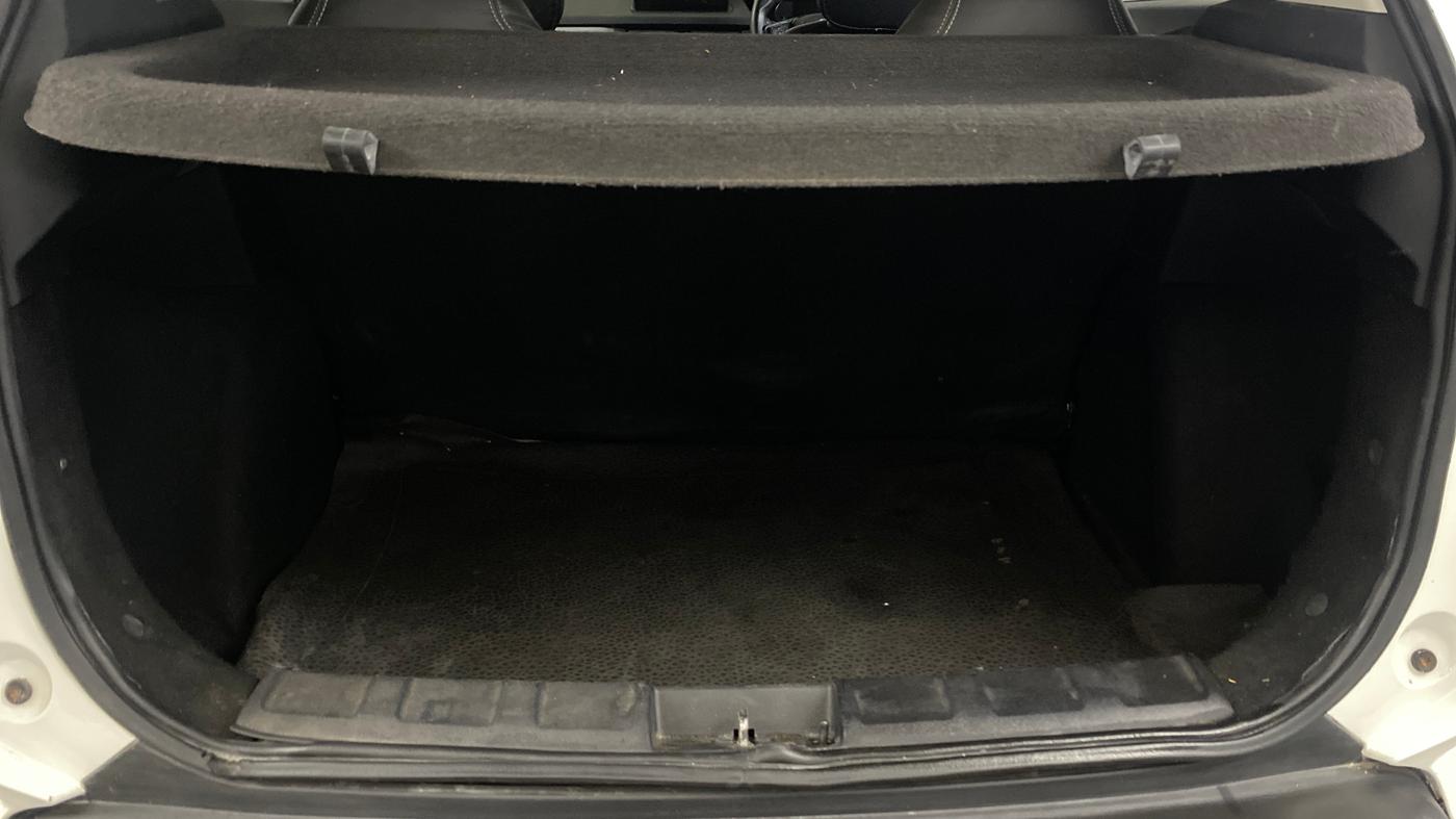 2022 Tata NEXON XE PETROL, Petrol, Manual, 44,218 km, Boot Inside