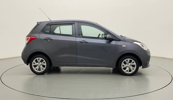 2017 Hyundai Grand i10 MAGNA 1.2 KAPPA VTVT, Petrol, Manual, 45,843 km, Right Side View
