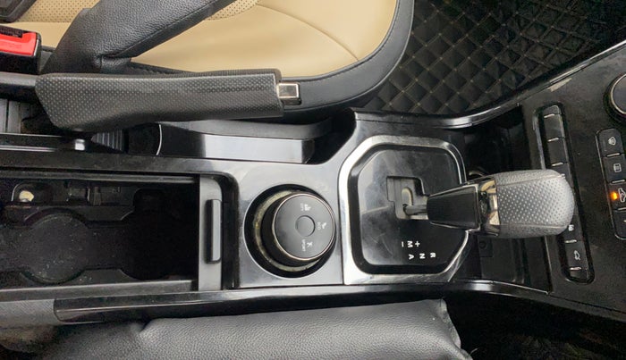 2022 Tata NEXON XZA PLUS (PREMIUM) KAZIRANGA DIESEL, Diesel, Automatic, 33,130 km, Gear Lever